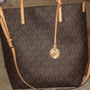 Michael Kors Large Sinclair Pebbled Leather Tote